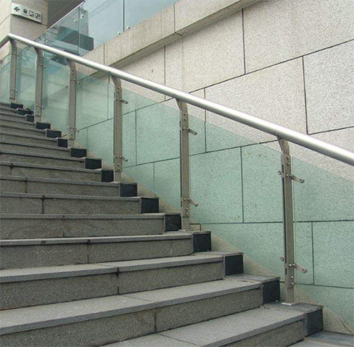 不鏽鋼工程立柱